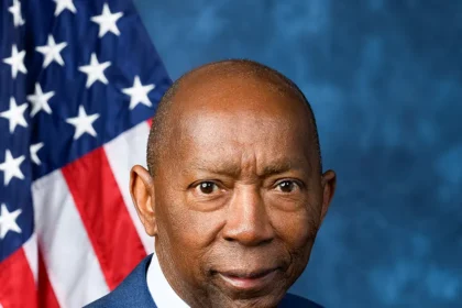 Sylvester Turner Dies at 70